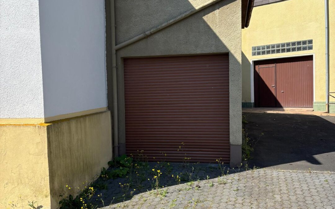 Zwei Garagen in der Mittelstraße zur Miete