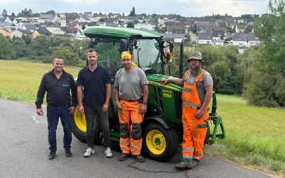 Neuer Traktor für den Bauhof